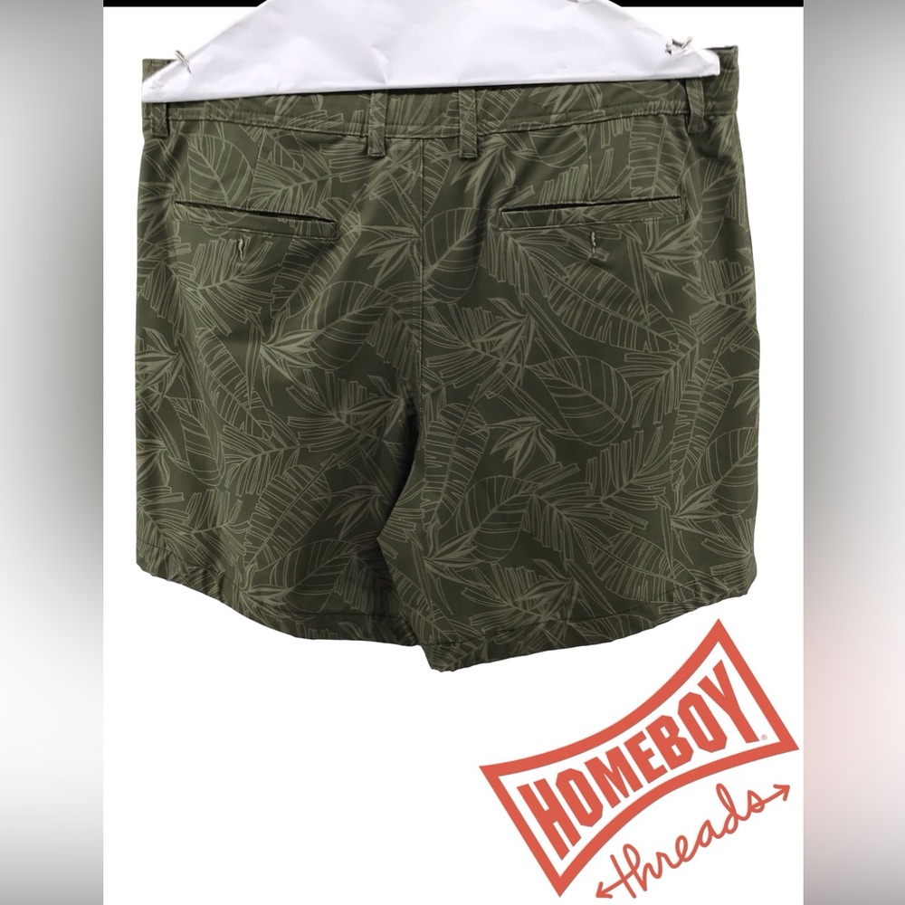 Goodfellow & Co Leaf Patterned Green Shorts - image 2